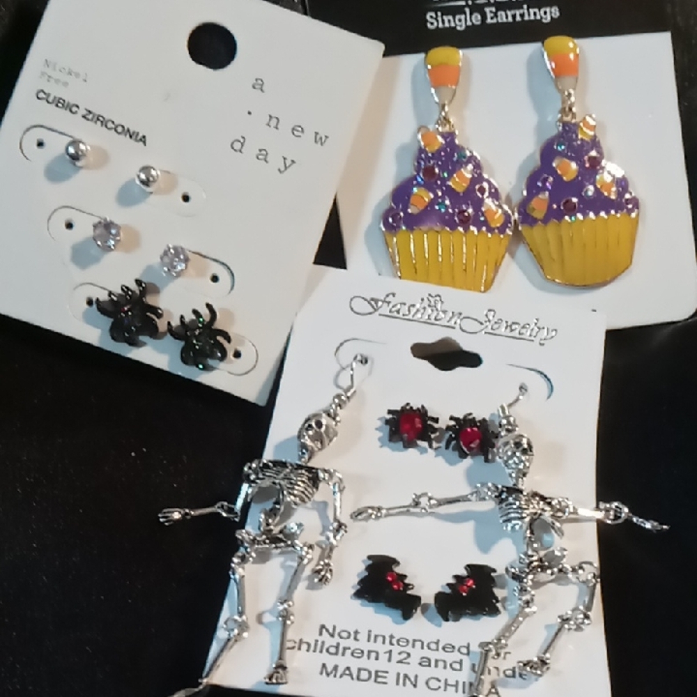 A New Day Purple and Black Jewelry Set